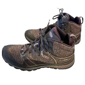 Keen Terradora Waterproof Hiking Boots Women’s Size 7.5